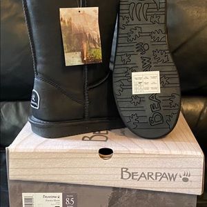 BEARPAW SNOW BOOTS